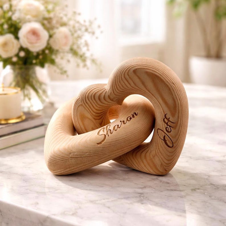 ♾️Personalized Wooden Infinity Heart – Mother’s Day Gift