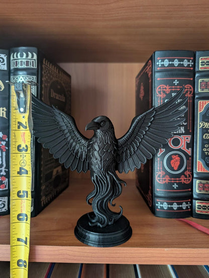 🖤 Black Raven Statue on Plinth – Outstretched Wings Gothic Decor&nbsp;