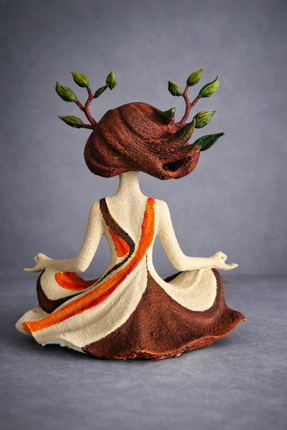🌿 Unique Meditative Nature Goddess Sculpture – Spiritual Yoga Home Decor
