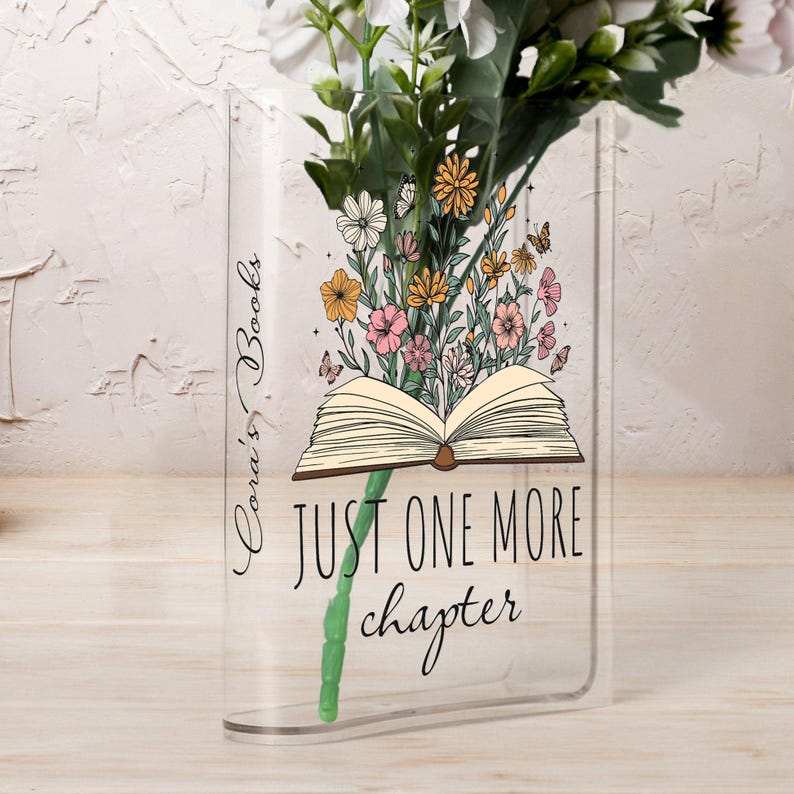 📖 Personalized Acrylic Book Vase – Custom Name Gift for Book Lovers
