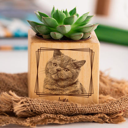 🌸Custom Pet Portrait Planter – Wood Succulent Pot with Photo