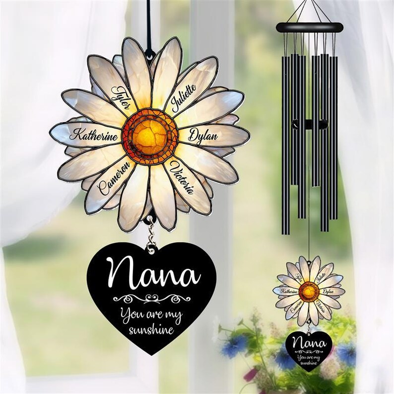 🌻 Personalized Nana Daisy Wind Chime