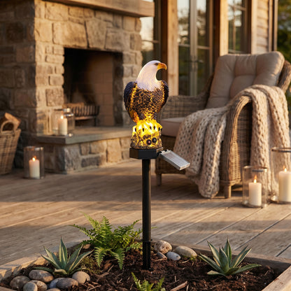 🦅 Solar Bald Eagle Garden Stake Light – Patriotic Yard Decor