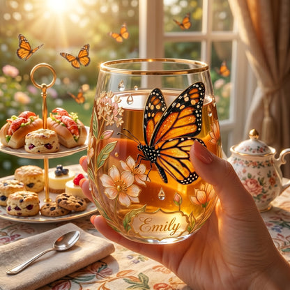 🦋🌼 Personalized Monarch Butterfly Glass Cup