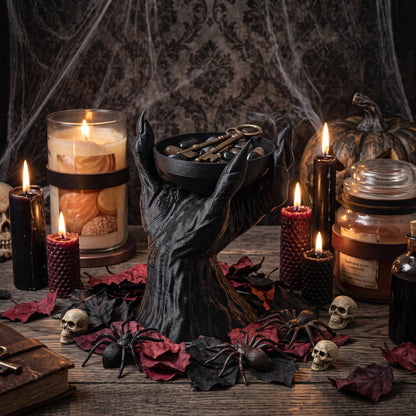 Monster Claw Candle Holder – Gothic Halloween Decor