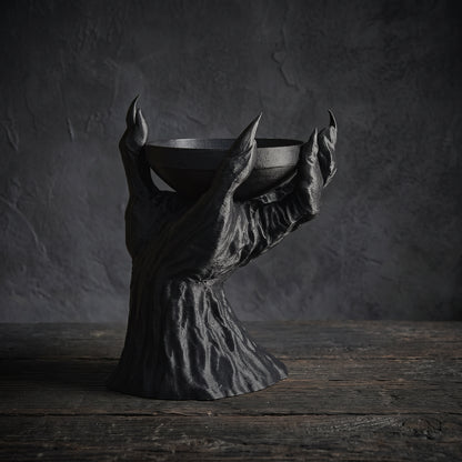 Monster Claw Candle Holder – Gothic Halloween Decor