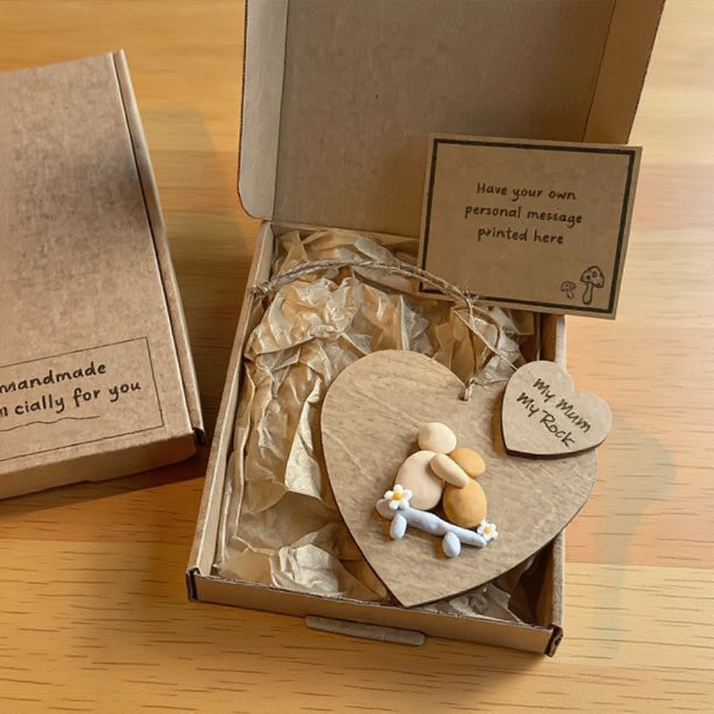 ❤️Personalized 'My Mum My Rock' Wooden Hanging Ornament – Handmade Gift for Mum