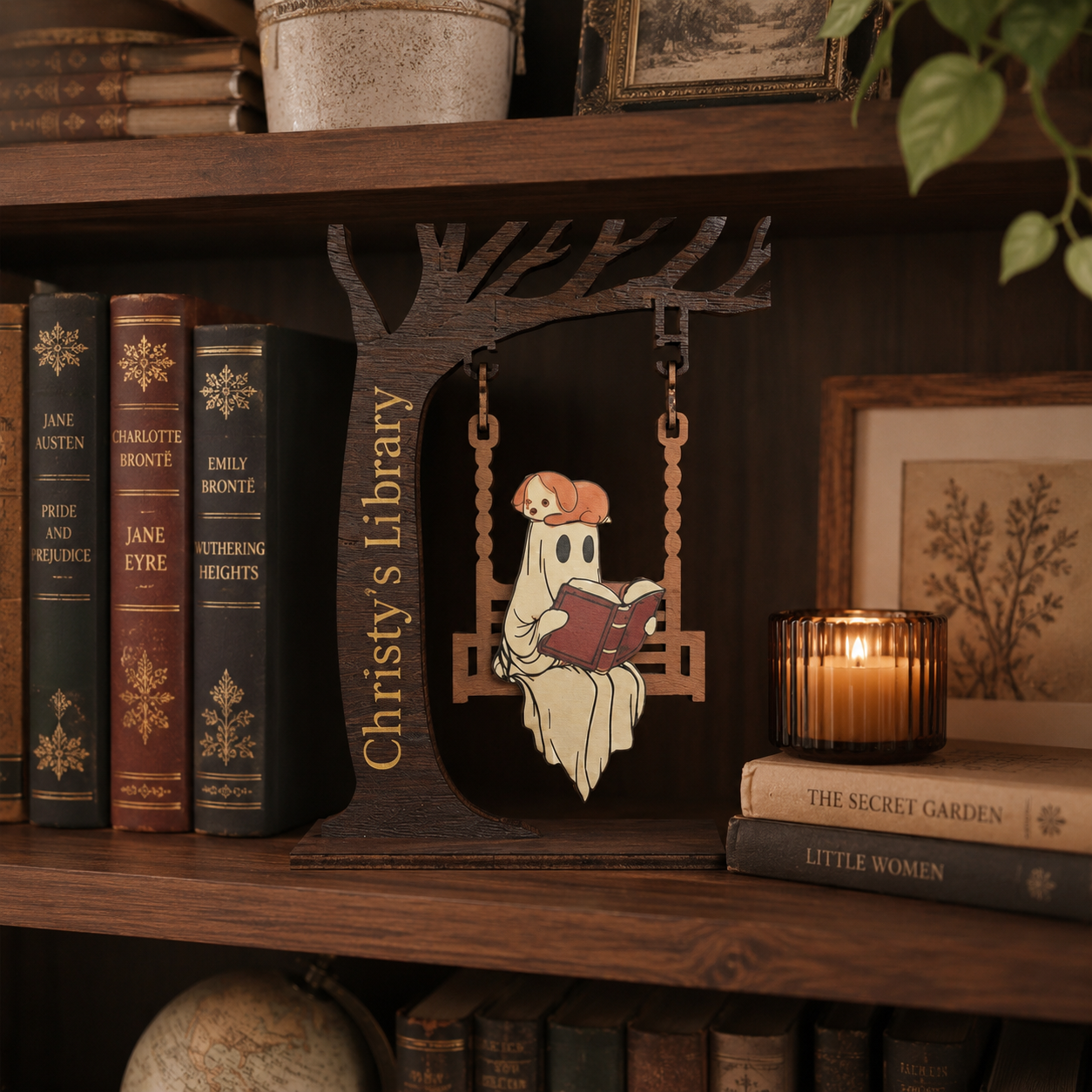 👻📚Personalized Chilling Ghost On Swing Reading Decor