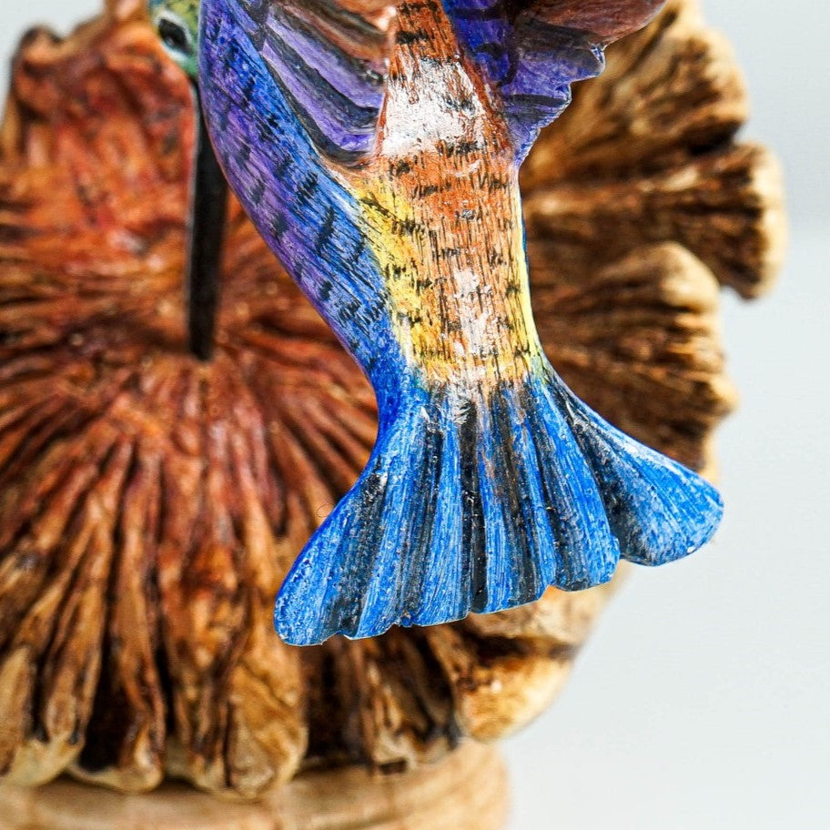 🕊️ Handcrafted Wooden Hummingbird Figurine