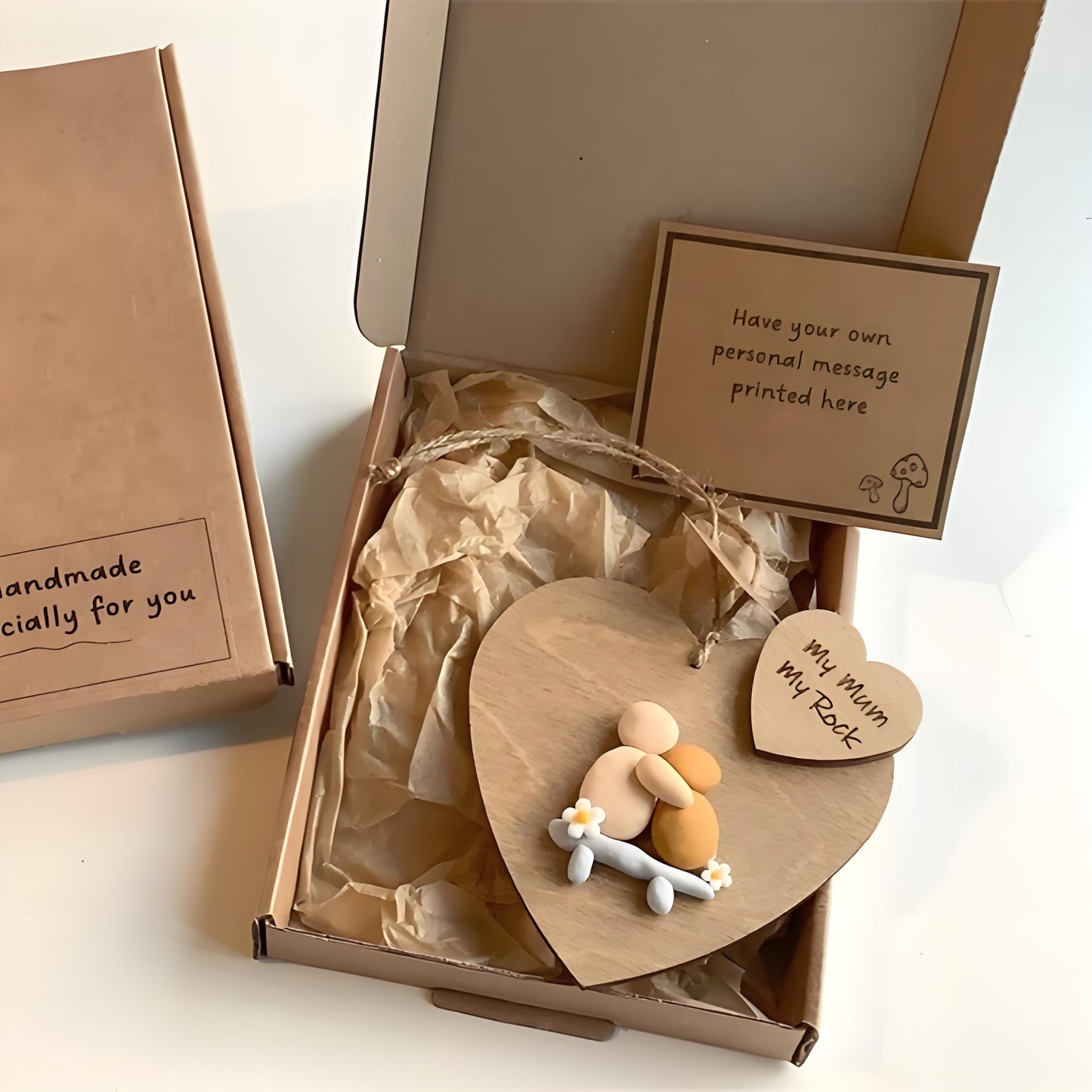 ❤️Personalized 'My Mum My Rock' Wooden Hanging Ornament – Handmade Gift for Mum