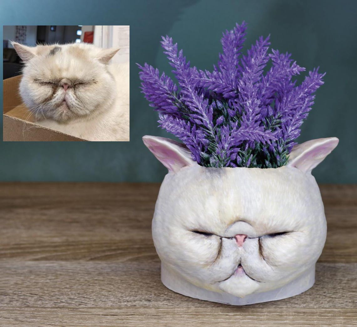 Custom Pet Head Planter-Personalized Pet Portrait Pot for Succulents & Indoor Plants, Pet Memorial Gift, Hand-Painted Decor